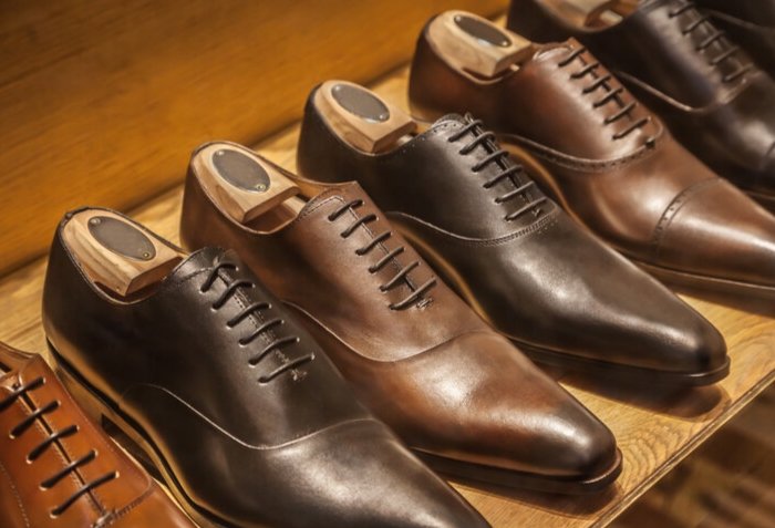 فروش عمده انواع کفش های شیک مردانه در سراسر نقاط کشور